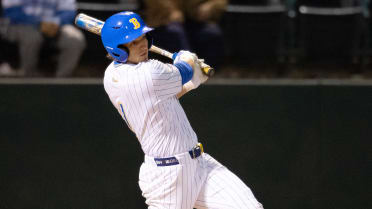 No. 1 Draft prospect caps big week with 4th multi-HR game of season