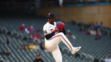Rojas turns heads with stuff, control in first big league start