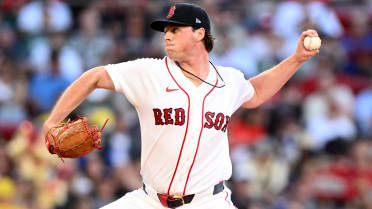 Bennett makes another strong turn in rotation amid struggling Boston bats