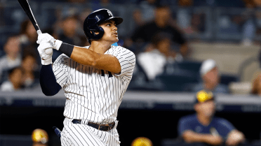 The Martian returns: Yanks call up Domínguez for Little League Classic