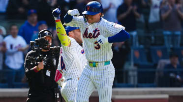 Benge's first hit is his first HR -- and the Mets' first HR of the year