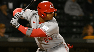 Reds' 19-year-old 'beast' delivers 3-HR game in Fall League playoffs