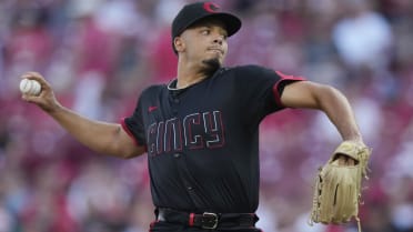 'So much to like': Burns' aggressive approach keys career-high 10-K start