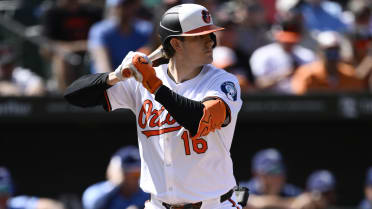 O's call up No. 2 prospect Mayo for return to Majors