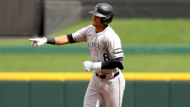 Ritter breathes easier after launching 1st MLB homer