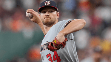 Cubs add reinforcement to pitching staff with trade for Soroka