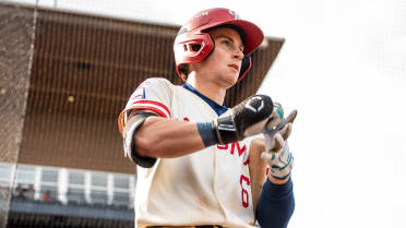 Emerson shows why he's MLB's No. 7 prospect with defense, power at Triple-A