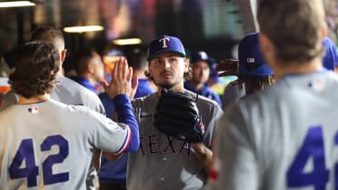 There's nothing minor about this Rangers prospect's MLB debut
