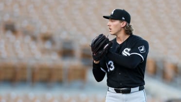Top prospect Smith out for multiple weeks with left shoulder impingement