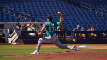 Sloan stuns Brewers' Spring Breakout squad with dominant 3-K outing