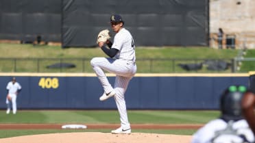 Yanks No. 4 prospect Lagrange lands on injured list (shoulder)