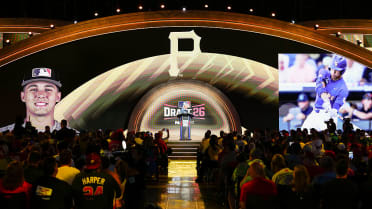 Pirates sign Griffin’s buddy and No. 5 overall pick Curiel
