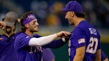 These teammates were drafted together in Top 10