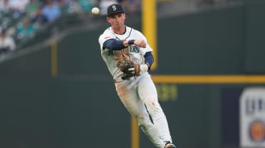 Emerson hits 10-day IL due to lingering wrist injury; Rodden called up