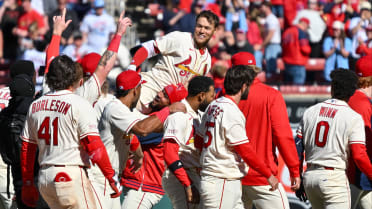 How does Wetherholt top a debut HR? With his 1st career walk-off