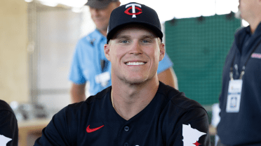 New rehab level, same result: Twins' top prospect Jenkins slugs another homer