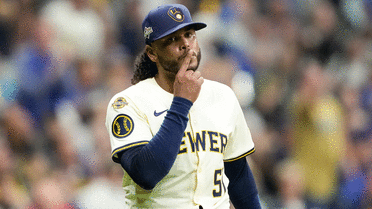 ‘Win-win’: Execs laud Mets, Brewers after Peralta trade