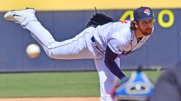 Mets to call up top pitching prospect McLean for debut Saturday (source)