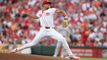 Burns makes history, gets 'everything I could ask for' in electric debut