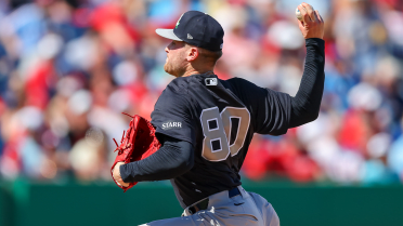 Winquest, Yanks' 1st Rule 5 pick since 2011, makes Opening Day roster