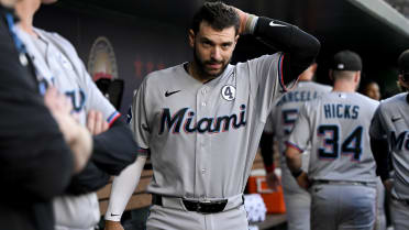 Mack's first career HR starts burst of 3 straight for suddenly slugging Marlins