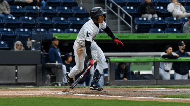 Lombard Jr. brings the lumber: Yankees' top prospect logs four-hit day at Triple-A