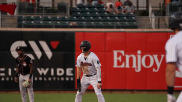 Bonemer debuts in CF as White Sox infield prospect embraces versatility