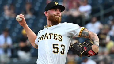 Burrows keeps 'changing it up' on Astros for 1st MLB win as a starter