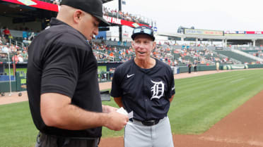 Tigers legend Trammell gets 'in the trenches' with club's prospects