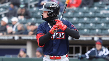 Clark posts 3 hits to continue strong July