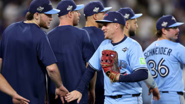 With the World his stage, rookie puts Blue Jays on cusp of title