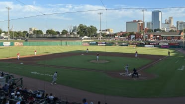 Ben's Biz: An evening with the Mariners' Double-A affiliate