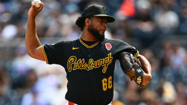 ‘He’s fearless’: Dotel a beacon of hope amid Bucs' early bullpen struggles