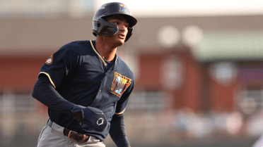 Royals prospect eclipses career highs with 6 hits (including 2 homers) at Double-A