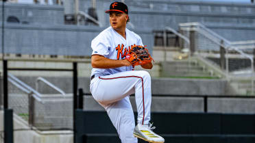 Orioles prospect Bateman brings the heat (10 K's!) in his pro playoff debut