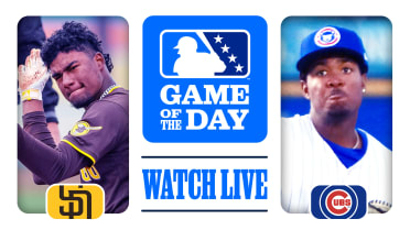 Watch LIVE: Top 100 prospects De Vries (Padres), Rojas (Cubs) meet