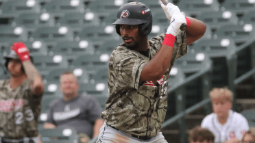 Make it 3 straight games with a homer for Montes, Mariners' No. 4 prospect