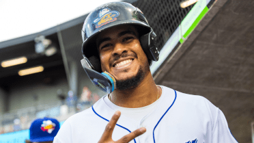 Under-the-radar prospect becomes first to 20-HR plateau in Minors