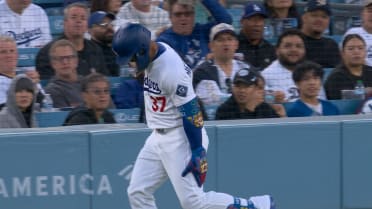 Surging Teo (hamstring strain) placed on IL; No. 19 prospect Ward called up