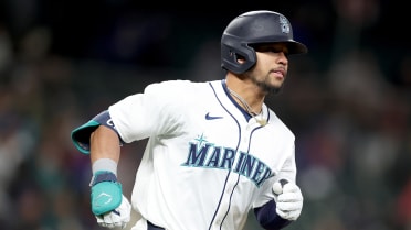 Clase called up as Mariners look for offensive jolt