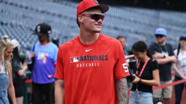 Breaking down the flurry of roster moves that brought House to the Majors