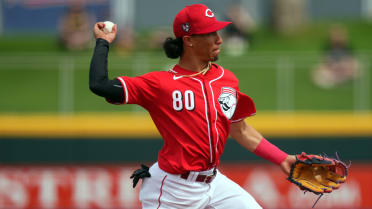 Reds prospect Arroyo to miss season after shoulder surgery