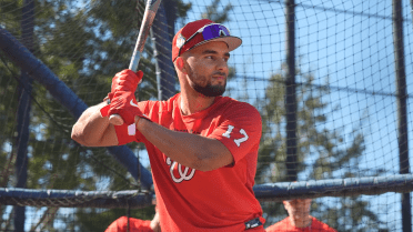 Nats to promote prospect Ford to make his team debut (source)