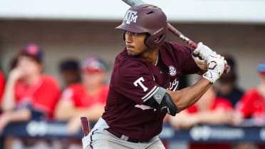 Draft prospect Montgomery exits Super Regionals play with injury