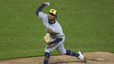 'He kept us in it': Rodriguez plays the hero, nabs 1st career win through delay