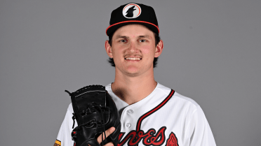Braves' No. 8 prospect brings 'old school' mentality to club he grew up rooting for