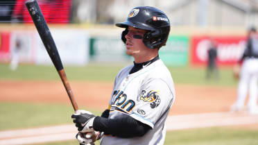Bazzana sidelined, but Guards' top prospect remains laser-focused