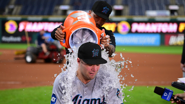 Rookie Marsee ties Marlins' franchise record with 7-RBI outburst