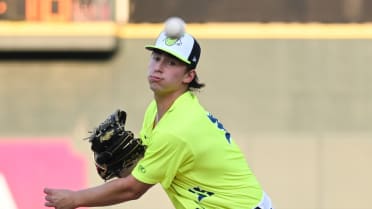 Shields' maturity beyond his years in dominant pro debut