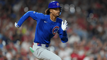 Cubs' No. 6 prospect Alcántara shows off speed in MLB debut